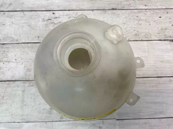 Chevrolet Equinox radiator coolant 18 22 overflow tank OEM missing cap 23386455