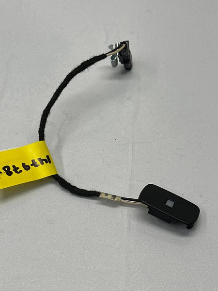 2018 TO 2021 CHEVY TRAVERSE DASH INTERIOR COURTESY LIGHT LAMP WITH CABLE 84390211 OEM