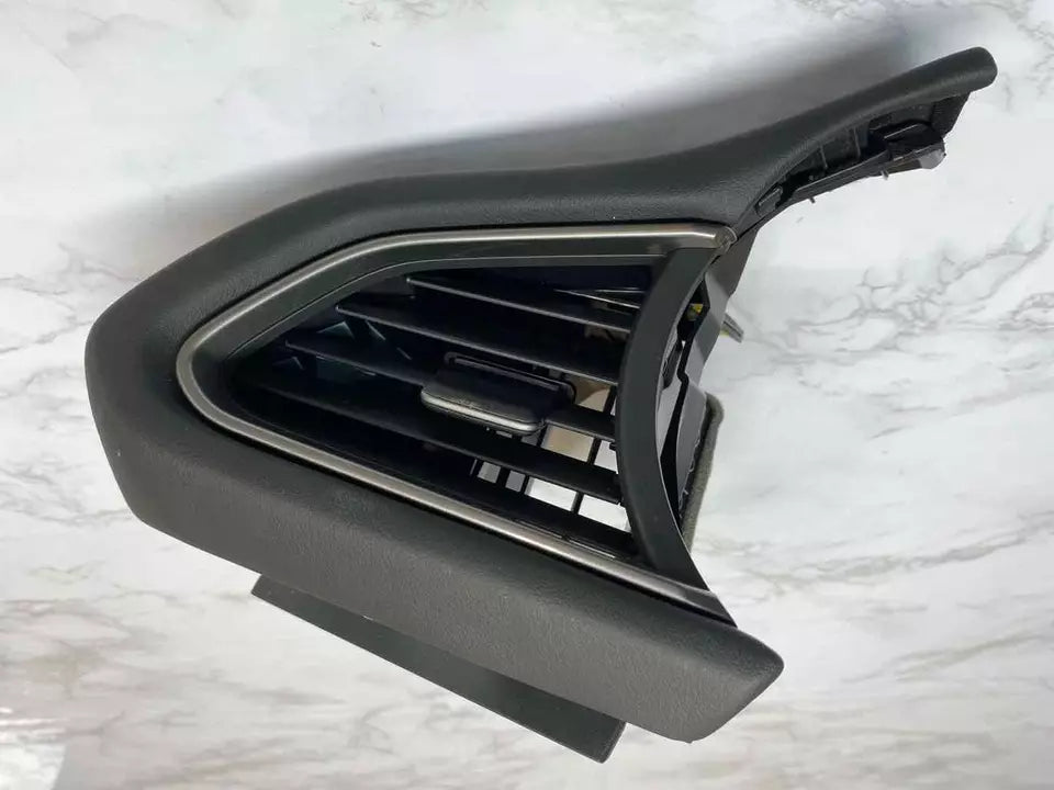 20 21 22 23 MAZDA CX-30 AC VENT HVAC AC FRONT LEFT DRIVER SIDE OEM 20 21 22 23 MAZDA CX-30 AC VENT HVAC AC FRONT LEFT DRIVER SIDE OEM
