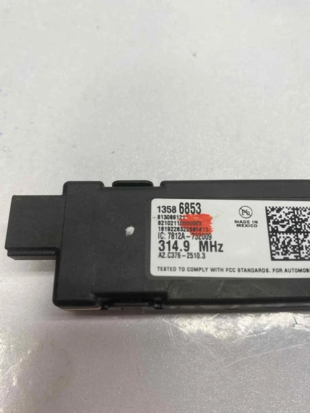 2020 GMC YUKON KEYLESS ENTRY CONTROL MODULE UNIT SENSOR ASSEMBLY OEM 13586853