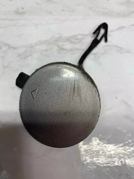 21 22 23 HYUNDAI ELANTRA PARACHOQUES DELANTERO CUBIERTA DE TAPA DE ARO DE REMOLQUE GRIS M6T OEM 86517AA000