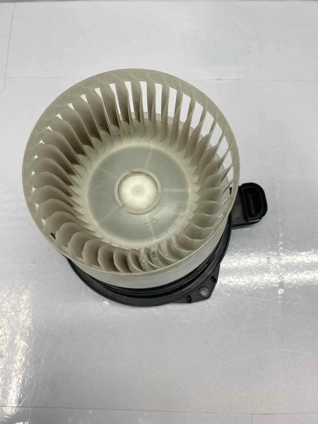 20 21 22 23 24 TOYOTA COROLLA BLOWER MOTOR GLOVE BOX MOUNTED ASSY OEM 871030E090