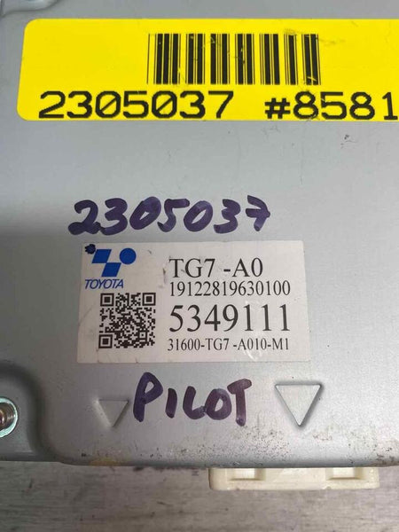 Honda Pilot voltage stabilization control module 2016 to 2022 OEM 31600TG7A01