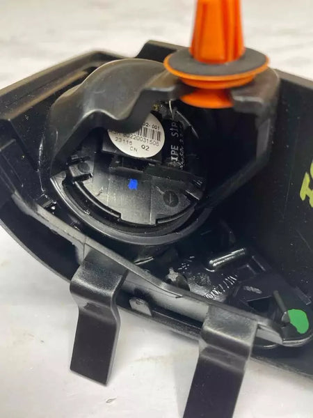 18 19 20 21 22 MERCEDES CLA250 ALTAVOZ RADIO TWEETER DELANTERO DERECHO CONJUNTO OEM 2468200302