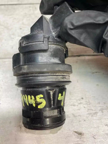 Toyota Corolla washer pump 20 21 22 23 assy OEM sedan us market 8533060180