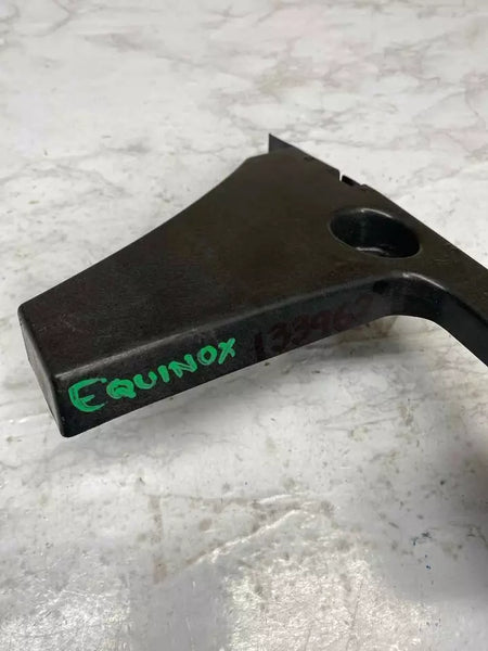 2018 TO 2024 CHEVROLET EQUINOX REAR BUMPER RIGHT SIDE FASCIA GUIDE OEM 23462888