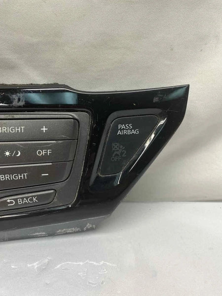 2013 TO 2016 NISSAN PATHFINDER RADIO AM FM SCREEN CONTROLLER OEM 3KA0A210250 283953KA0A