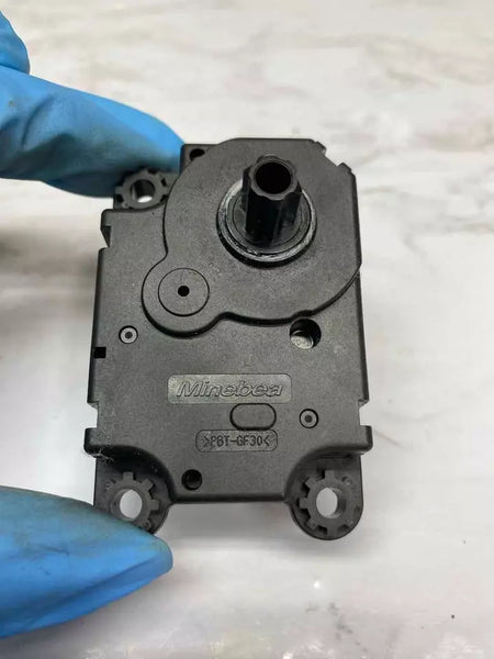 18 19 20 21 22 23 CHEVROLET TRAVERSE MOTOR DE PUERTA DE AIRE MEZCLA HVAC ACTUADOR OEM FY659001