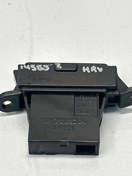 2016 TO 2020 HONDA HRV DASH SWITCH EMERGENCY HAZARD LIGHT CONTROL OEM M55806
