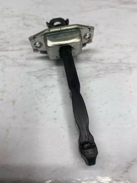 22 23 HONDA CIVIC DOOR HINGE REAR RIGHT PASSANGER SIDE DOOR HOLDER ASSY OEM