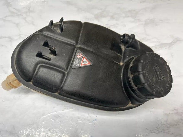 2014 15 16 17 18 19 MERCEDES CLA250 DEPÓSITO DE DESBORDAMIENTO BOTELLA DE RECUPERACIÓN DE REFRIGERANTE 117 TÍPICO 2465000049