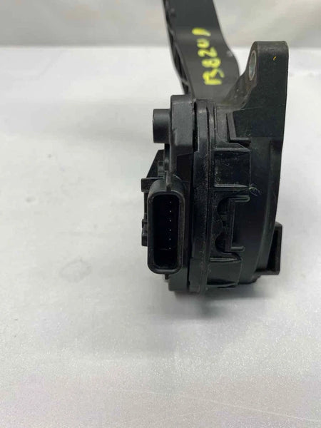 2018 NISSAN ROGUE SPORT ACCELERATOR PEDAL 2.0L PEDAL ASSEMBLY OEM 18002DF30A