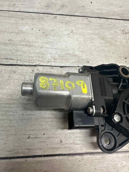 Motor de assento Infiniti Q50 2017 a 2020 passageiro lado direito dianteiro OEM 148X0A0000