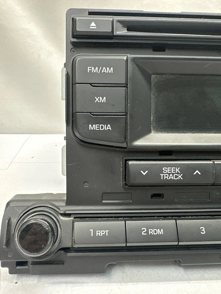 2018 HYUNDAI ELANTRA RADIO AM FM RECEIVER US SEDAN CD PLAYER ASSEMBLY 96170F2100