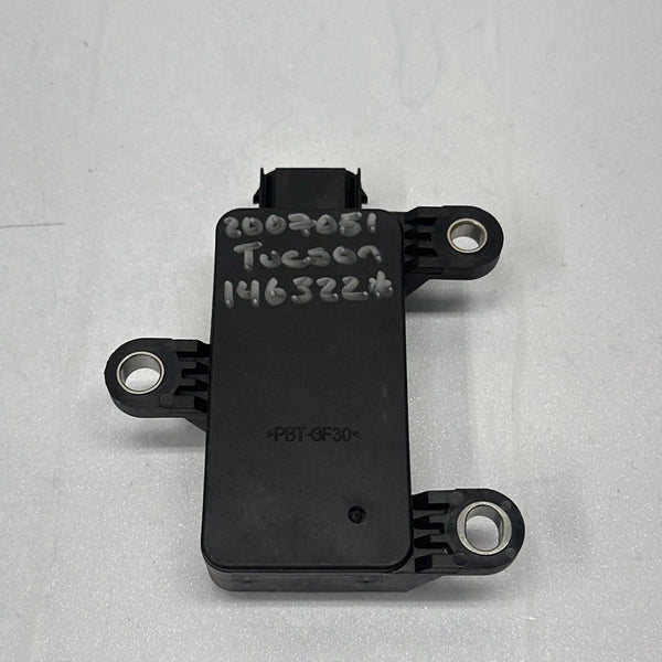 2014 2015 HYUNDAI TUCSON YAW RATE SENSOR CONTROL MODULE ASSEMBLY OEM 956902S000