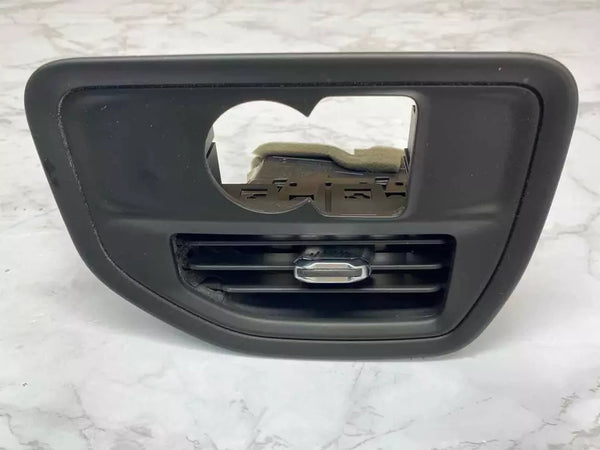 20 21 22 CHEVROLET SILVERADO 1500 VENTILACIÓN DE AIRE ACONDICIONADO HVAC EXTERIOR LADO IZQUIERDO OEM 84701324