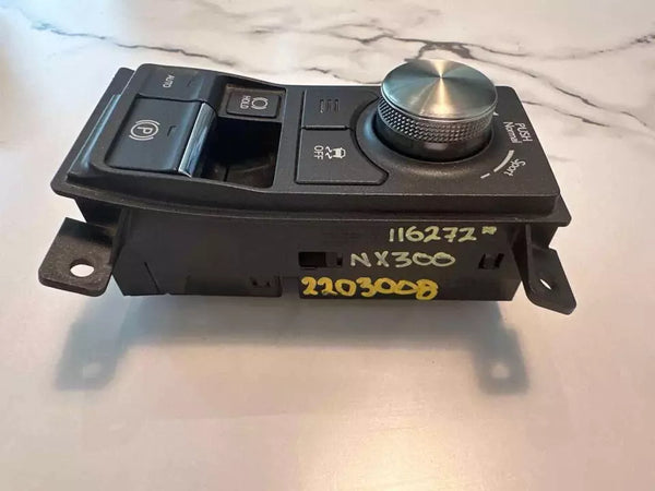 17 18 19 20 LEXUS NX300 BREAKE SWITCH DRIVE MODE & HOLD SWITCH ASSY OEM P75H322