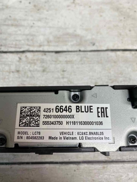 Chevrolet Silverado radio am fm 2016 2019 control panel w/o Screen OEM 42516646