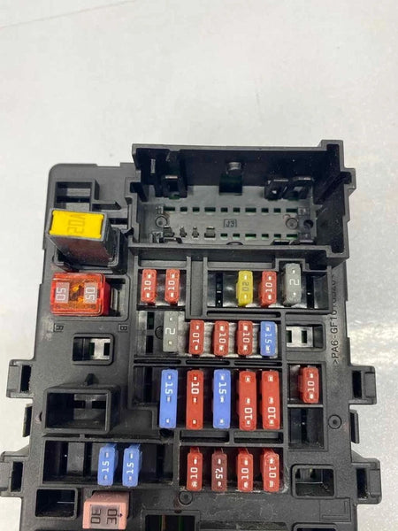 2020 GMC YUKON JUNCTION BOX CABIN FUSE RELAY BLOCK BOX ASSEMBLY OEM 84114432