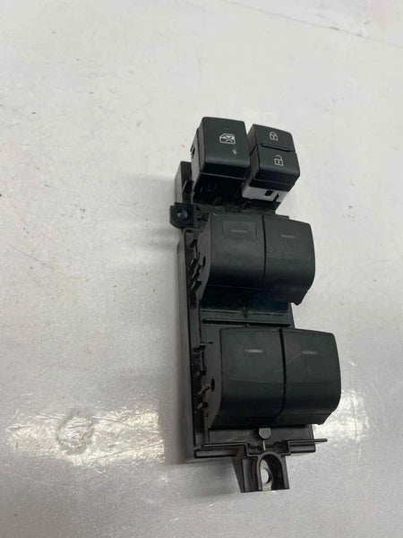 2020 TOYOTA CHR MASTER SWITCH FRONT DRIVER SIDE DOOR SWITCH ASSY OEM 8404002150
