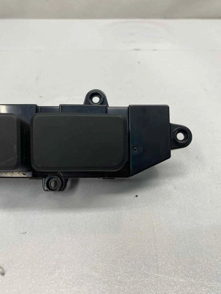 2018 HYUNDAI SANTA FE DASH SWITCH HEATED SWITCH LEFT SIDE ASSY OEM 933154ZAA0