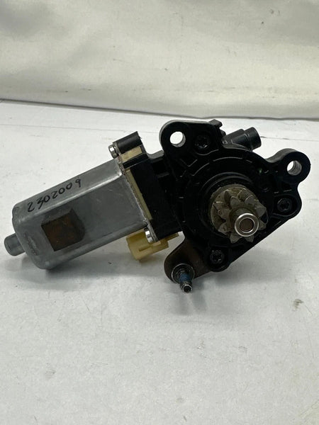 2016 TO 2021 HYUNDAI TUCSON WINDOW MOTOR FRONT RIGHT SIDE ASSY OEM 82460D3000