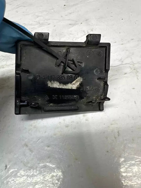 14 15 16 17 18 19 MERCEDES CLA250 PARACHOQUES TRASERO CUBIERTA DE GANCHO DE REMOLQUE OEM 1178859800