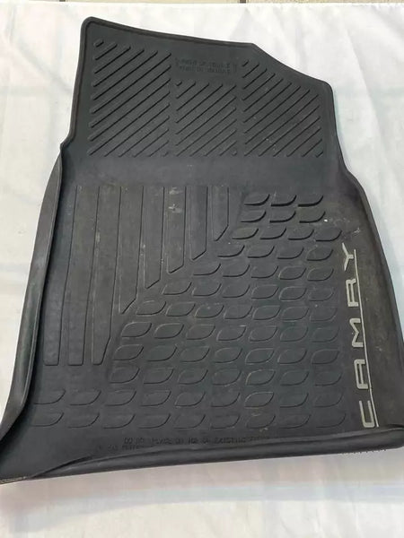 Toyota Camry floor mats 2018 plastic complete set assy black OEM