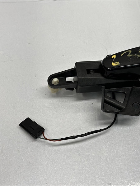 2018 TO 2019 CHEVY EQUINOX DOOR HANDLE OUTSIDE REAR LEFT SIDE ASSY OEM 13521804