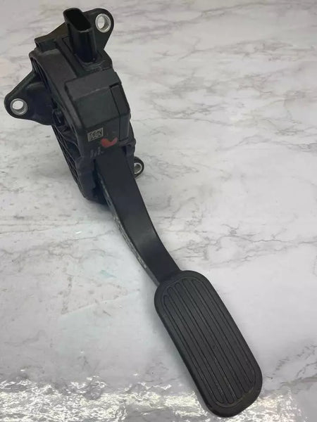 2019 TOYOTA CHR ACCELERATOR PEDAL ACCELERATOR PEDAL ASSEMBLY 2.0L OEM 78110F4010