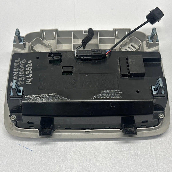2018 TO 2021 CHEVROLET TRAVERSE OVERHEAD CONSOLE ROOF CENTER DOOM LIGHT 84235090