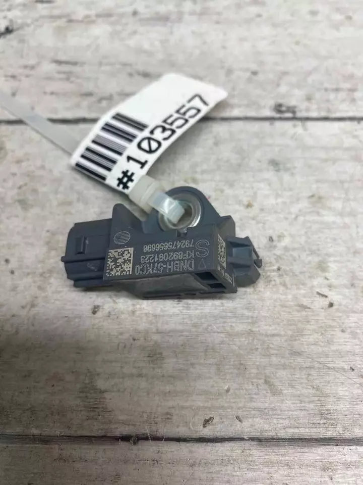 20 21 22 23 MAZDA CX-30 IMPACT SENSOR LEFT OR RIGHT SIDE SENSOR