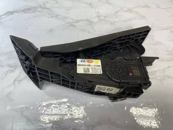 15 16 17 18 19 HYUNDAI SONATA PEDAL DEL ACELERADOR CONJUNTO DEL PEDAL 2.4L OEM 0412B1C1200