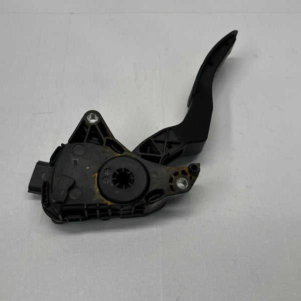 2015 NISSAN ROGUE SPORT ACCELERATOR PEDAL ACCELERATOR PEDAL ASSY OEM 180024BA0A