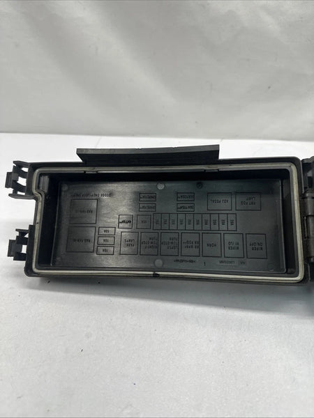 2007 DODGE DURANGO JUNCTION BOX JUNCTION BLOCK BOX FUSE RELAY OEM 04692097AC