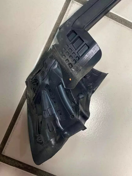 14 15 16 17 18 19 MERCEDES CLA250 PUERTA BURLETE JUNTA DE VENTANA TRASERA IZQUIERDA OEM 1177350165