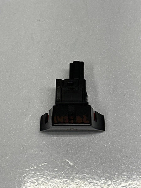 2020 TO 24 NISSAN SENTRA HAZARD SWITCH EMERGENCY PARKING LIGHTS BUTTON ASSY OEM