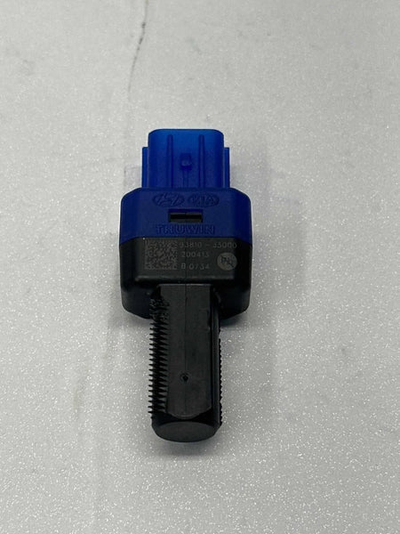 2018 HYUNDAI VELOSTER STOP BRAKE PEDAL LIGHT SENSOR LAMP SWITCH OEM 93810J3000