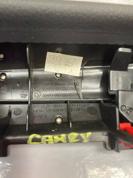 18 19 20 21 22 23 24 TOYOTA CAMRY CUBIERTA DE TABLERO MOLDURA DEL TABLERO PANEL BISEL LADO IZQUIERDO OEM 5501106040