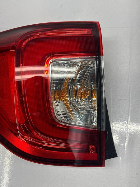 2016 TO 2022 HONDA PILOT TAIL LIGHT QUARTER PANEL LEFT SIDE ASSY OEM 33550TG7A11