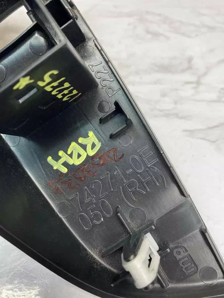 14 15 16 17 18 19 TOYOTA HIGHLANDER INTERRUPTOR DE VENTANILLA TRASERO DERECHO MOLDURA NEGRA OEM 742710E