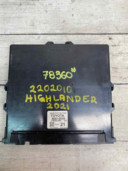 20 22 TOYOTA HIGHLANDER START STOP MODULE UNIT OEM 892610E050