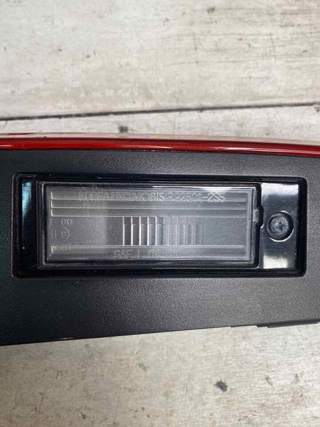 KIA FORTE 19 TO 21 REAR VIEW CAMERA COMPLETE ASSY WITH LIGHT & SWITCH 99240M6000