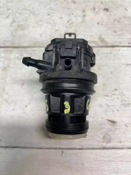 Toyota Corolla washer pump 20 to 23 only sedan us market OEM assy 8533060180