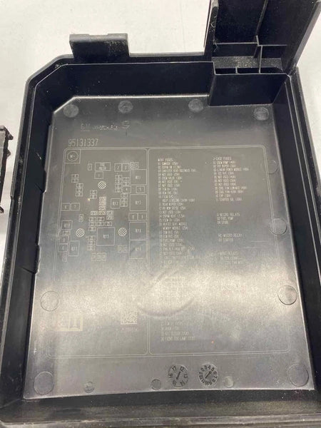2015 2016 BUICK ENCORE JUNCTION BOX JUNCTION FUSE RELAY BLOCK ASSY OEM 94520906