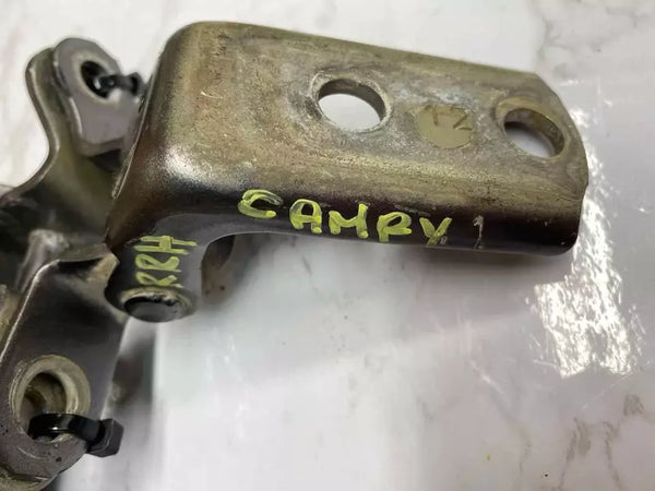 2016 TOYOTA CAMRY DOBRADIÇA DA PORTA TRASEIRA DIREITA SUPERIOR INFERIOR E SUPORTE ASSY CINZA OEM