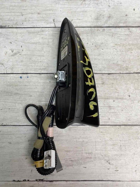 Honda Civic radio antenna fm 22 23 roof shark fin black NH731P OEM 8A150T20A21