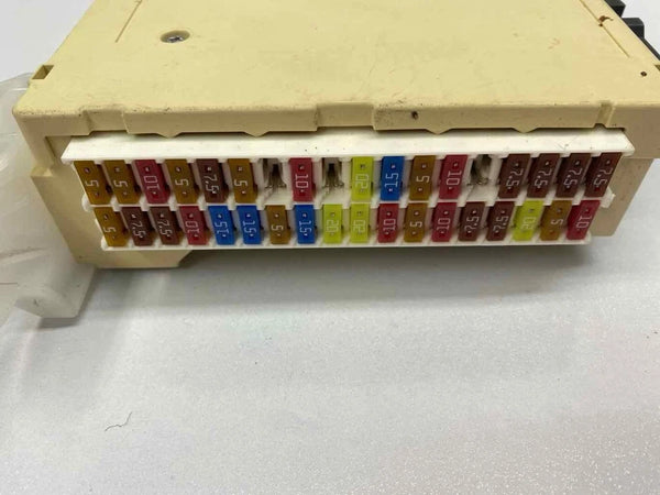 2020 TOYOTA COROLLA JUNCTION BLOCK BOS CABIN FUSE RELAY BOX ASSY OEM 8273002N10