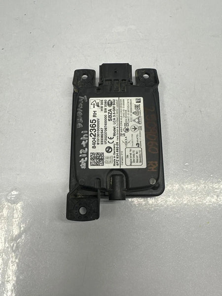 2018 TO 2021 CHEVY TRAVERSE BLIND SPOT ALERT SENSOR REAR RIGHT SIDE OEM 84042365