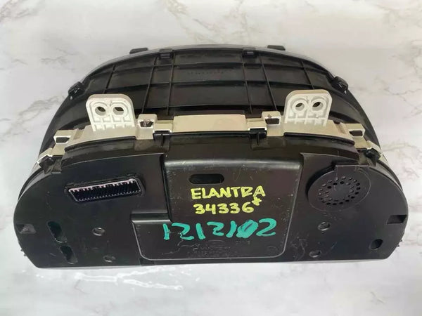 17 18 HYUNDAI ELANTRA TABLERO DE INSTRUMENTOS VELOCÍMETRO SEDÁN MERCADO ESTADOUNIDENSE 94001F3010